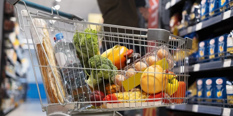 Como economizar no supermercado durante a crise