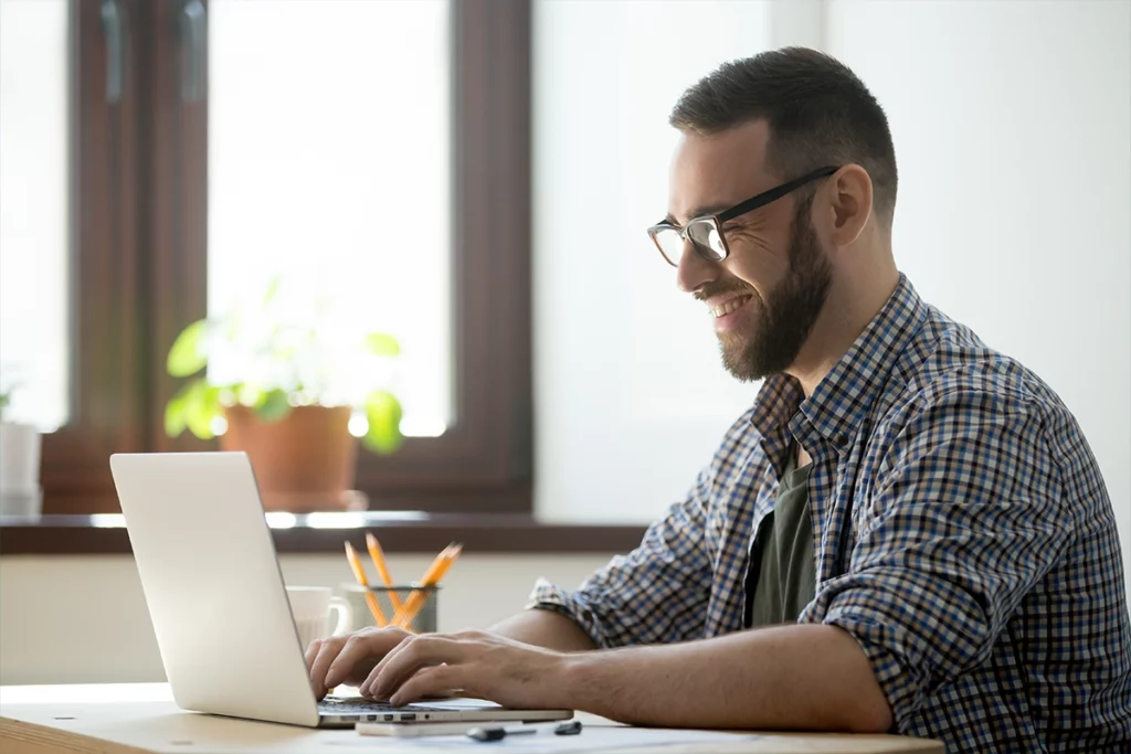 Como escolher cartão de crédito pela internet